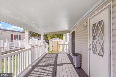 7500 Schooner Ln, Middle River, MD 21220 - photo 5