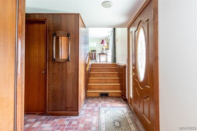 816 Sun Valley Dr, North Tonawanda, NY 14120 - photo 4