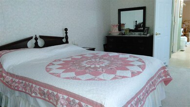 106 Goldfinch Ln, Center Conway, NH 03813 - photo 7