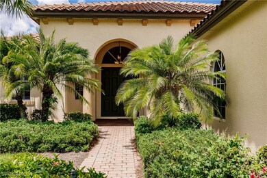 Offering 2 Bedroom + Den/ 2 Bath 1835 sq. ft. with