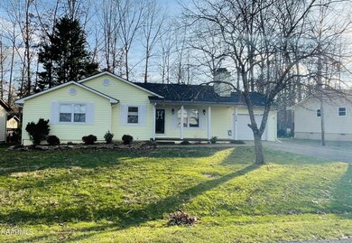 158 Dovenshire Dr, Crossville, TN 38558 - photo 2