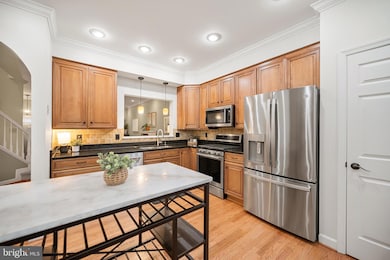 3721 Huntley Meadows Ln, Alexandria, VA 22306 - photo 7