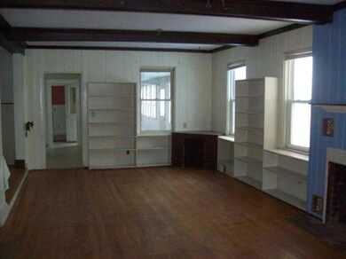 71 Maple St, Mechanic Falls, ME 04256 - photo 2