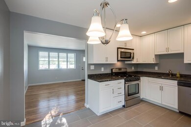 1413 Tieman Dr, Glen Burnie, MD 21061 - photo 5