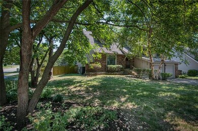 7103 Halsey Dr, Shawnee, KS 66216 - photo 3