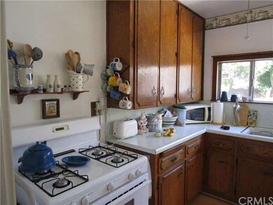 Kitchen with stove included