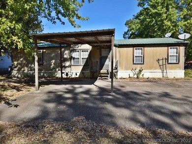 304 W Delaware St, Cleveland, OK 74020 - photo 4