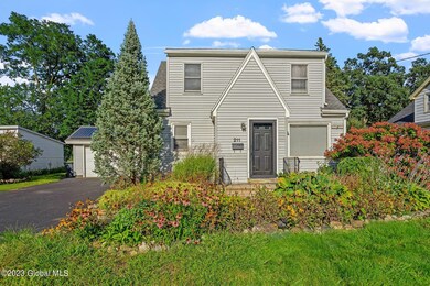 3-web-or-mls-211-stoodley-pl