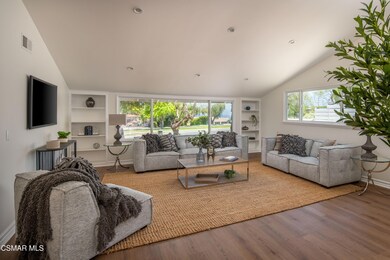 2120 Palos Verdes W Dr-17