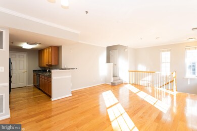 8930 Milford Haven Ct unit 30D, Lorton, VA 22079 - photo 7