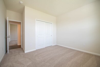 2610 Albatross Ave, Cartersburg, IN 46168 - photo 6