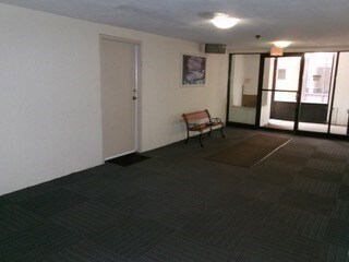 31 Lodgen Ct unit 1D, Malden, MA 02148 - photo 3