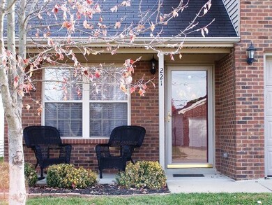 221 Christopher Dr, Nicholasville, KY 40356 - photo 3