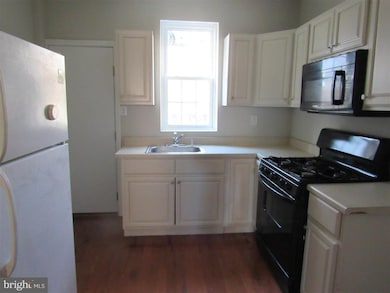 1426 S Ringgold St, Philadelphia, PA 19146 - photo 3