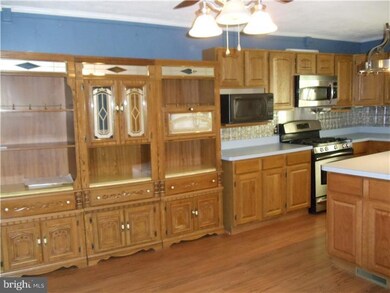 31 Jefferson Ave, Mount Ephraim, NJ 08059 - photo 7