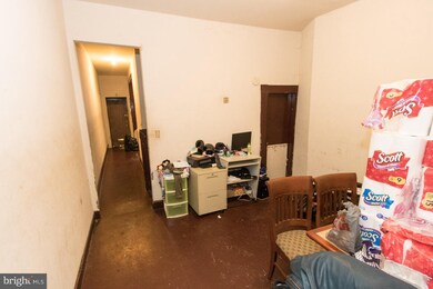 1302 Ensor St, Baltimore, MD 21202 - photo 4