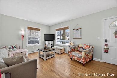 3454 Mccracken St, Norton Shores, MI 49441 - photo 2