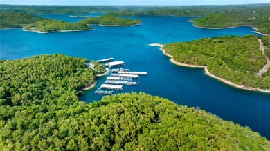 STARKEY MARINA 
APPROXIMATELY 1.5 MILES FROM PROP