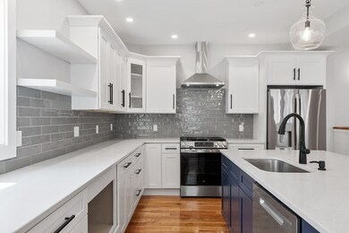 67 Essex St unit 1, Salem, MA 01970 - photo 4