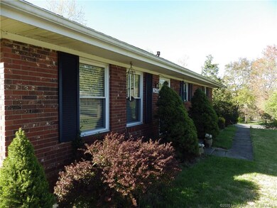 3421 Freiberger Rd, Floyds Knobs, IN 47119 - photo 3