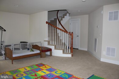 22217 Falling Terrace, Ashburn, VA 20148 - photo 4