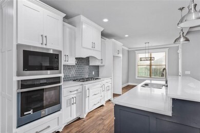 2376 Stonemill Dr, Fayetteville, AR 72701 - photo 3