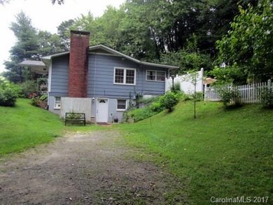 3 Ochlawaha Dr, Hendersonville, NC 28792 - photo 2