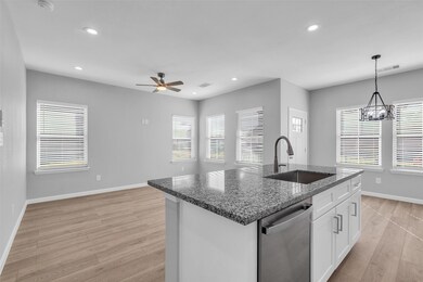 4905 Paula St unit B, Houston, TX 77033 - photo 7