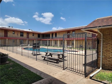 600 Toronto Ave unit 18, McAllen, TX 78503 - photo 2
