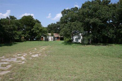 10412 Mineral Wells Hwy, Weatherford, TX 76088 - photo 6