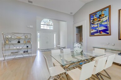 9901 N Abiaca Cir, Davie, FL 33328 - photo 5