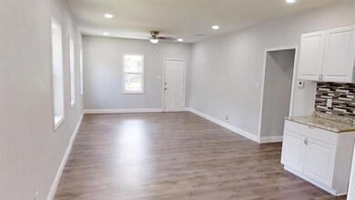 626 Moran St, Gainesville, TX 76240 - photo 7