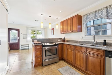 2913 Gravier St, New Orleans, LA 70119 - photo 5