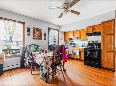 2 King St, Central Falls, RI 02863 - photo 3