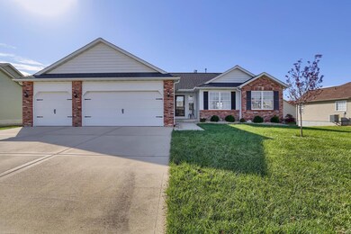 6704 Crossington Dr, Maryville, IL 62062 - photo 2
