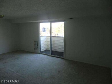 19501 Gunners Branch Rd unit 834, Germantown, MD 20876 - photo 2