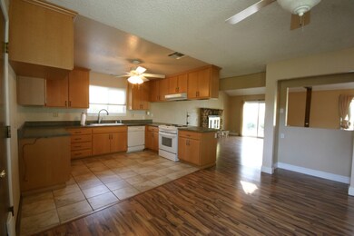 2826 Starlight Blvd, Redding, CA 96001 - photo 4