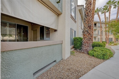 7119 S Durango Dr unit 113, Las Vegas, NV 89113 - photo 2
