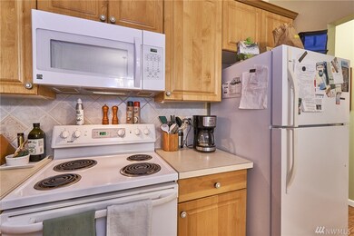 2753 Diamond Loop unit 9C, Milton, WA 98354 - photo 5