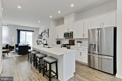 1701 Beech Leaf St, Dumfries, VA 22026 - photo 6