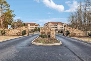 7100 Dale Ridge Rd unit A4, Lancaster, TN 38569 - photo 2