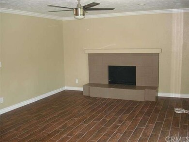 Fireplace in Living room!