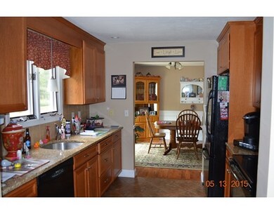 27 Edgehill Rd, Taunton, MA 02780 - photo 4