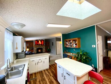 1339 Pine Tree Dr, Saint Paul, MN 55119 - photo 6