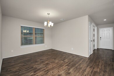 10119 Shagbark Hickory Ct, Tomball, TX 77375 - photo 7