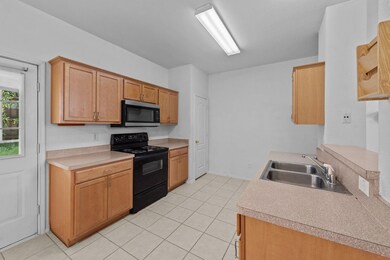 8013 Marielle Cir, Dallas, TX 75232 - photo 6