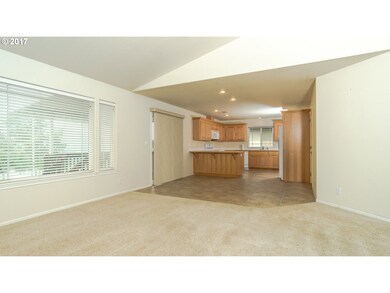Kitchen/Living Room
