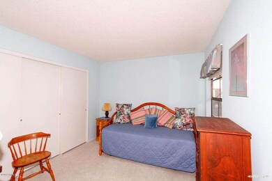 Guest bedroom