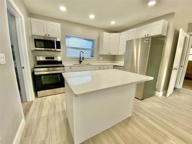 120 Grace St, Crystal Beach, FL 34681 - photo 4