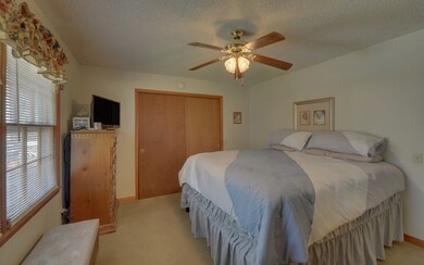 1051 Ray Mountain Rd, Ellijay, GA 30536 - photo 4